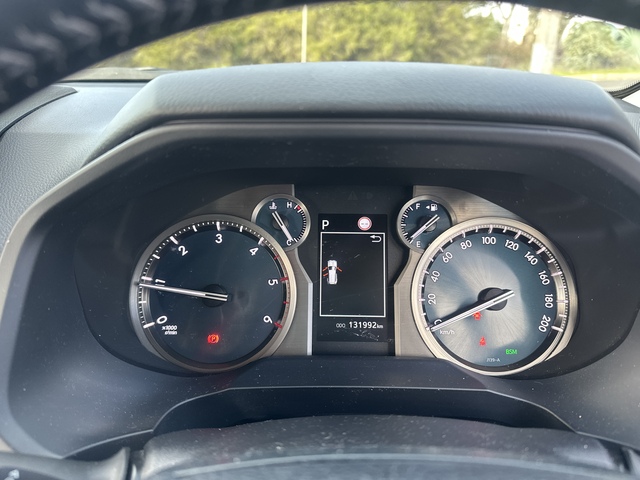 2023 Toyota Prado - Image 2