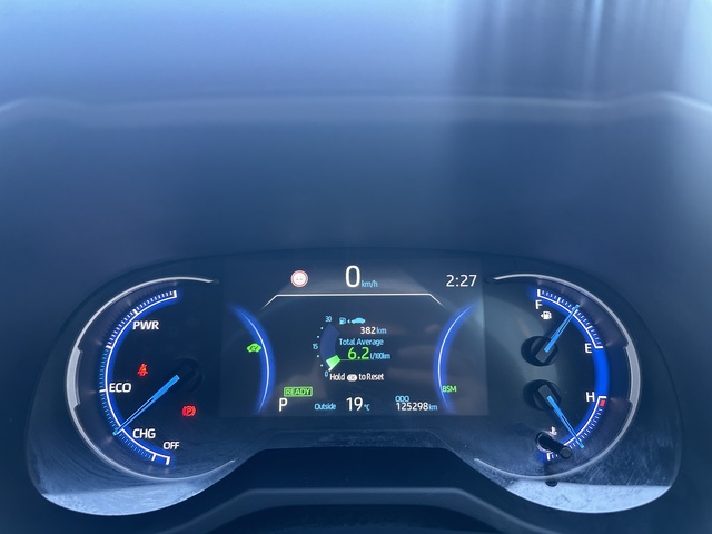 2020 Toyota Rav4 Hybrid - Image 6