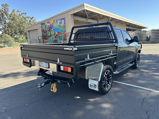 2021 Toyota Hilux - Image 10