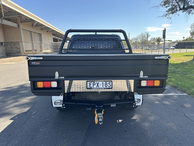 2021 Toyota Hilux - Image 12