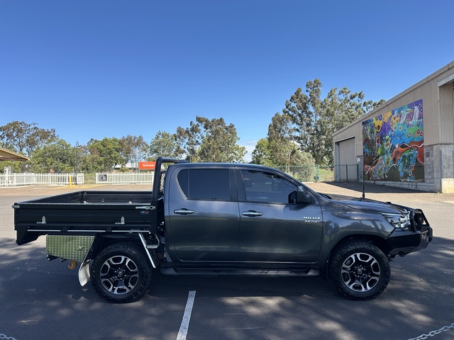 2021 Toyota Hilux - Image 14