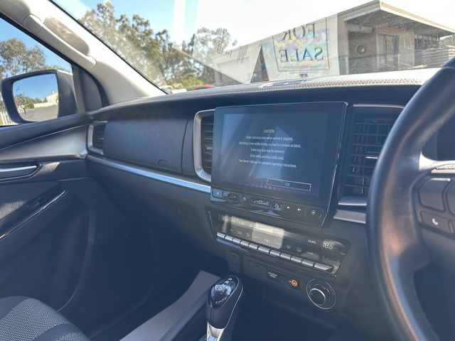 MAZDA BT-50 - Image 7
