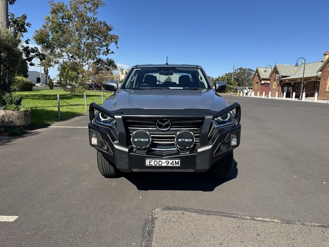 MAZDA BT-50 - Image 10